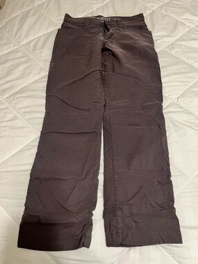 Wrangler Men's Straight-Leg Dark Brown Chinos